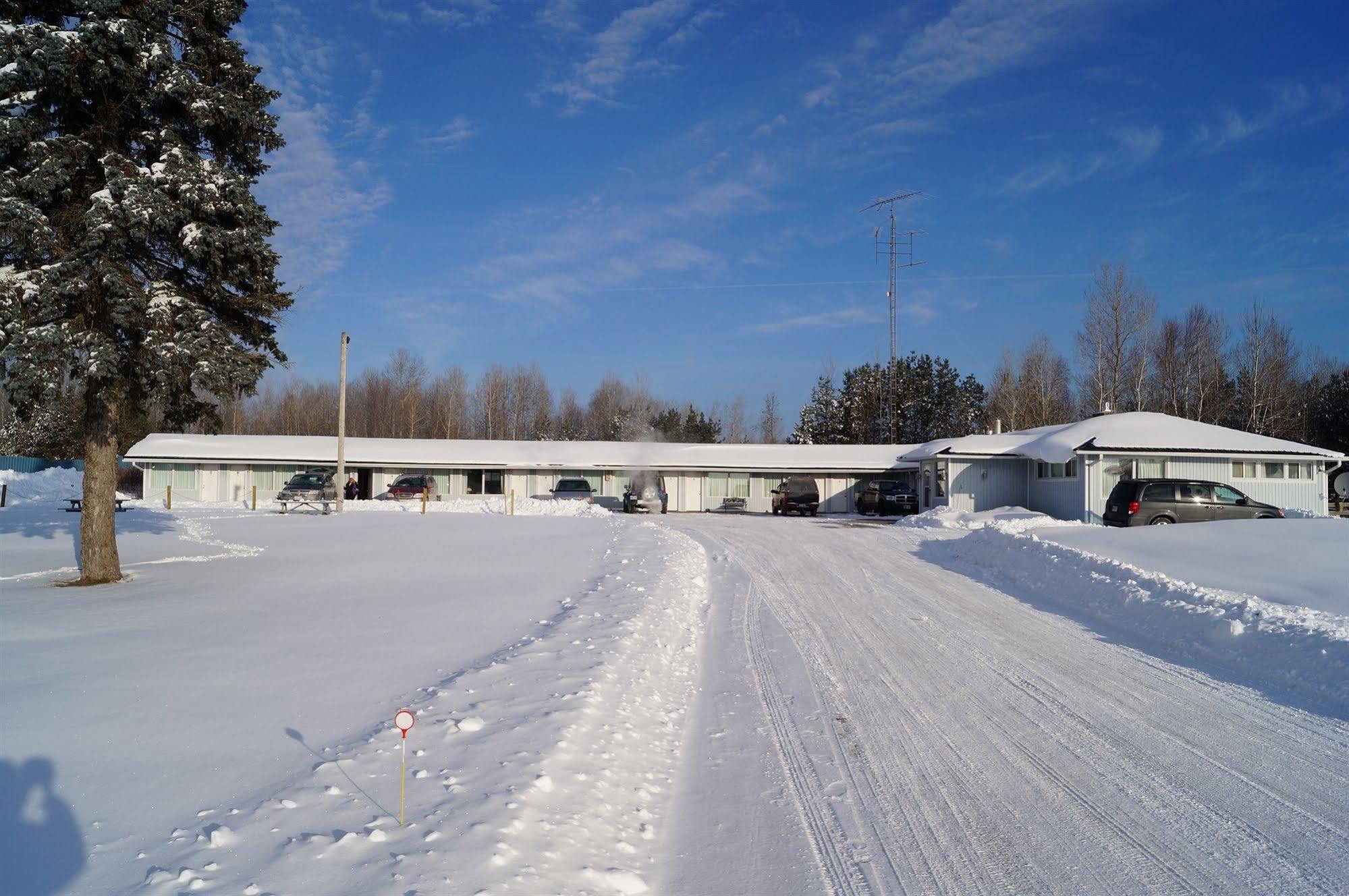 Robyn'S Motel Peterborough Εξωτερικό φωτογραφία