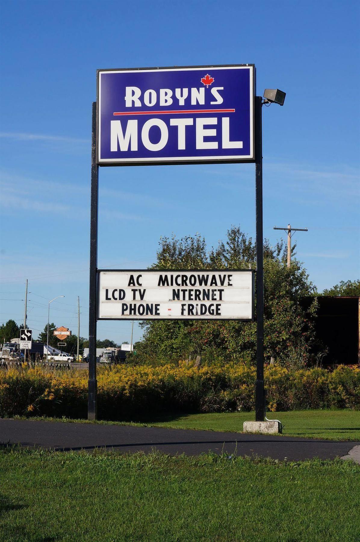 Robyn'S Motel Peterborough Εξωτερικό φωτογραφία